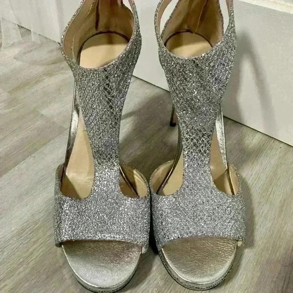 Jimmy Choo Womens Heels Size 38.5-8 Silver Glitter Platform Zip Back Glamorous - Picture 7 of 11